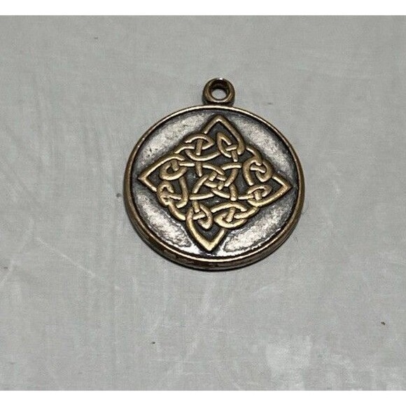 Alex & Ani Celtic Knot +energy 2013 Golden Bracelet Charm - Picture 1 of 3